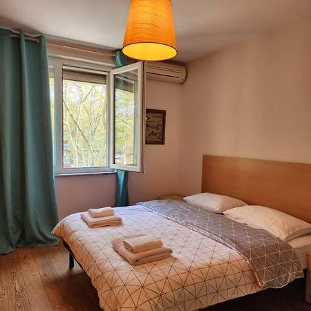 טיראנה Vintage Flavor Apartment/Home מראה חיצוני תמונה